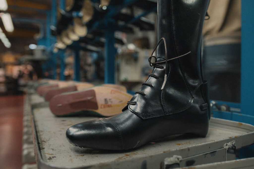 Making of a Parlanti boot